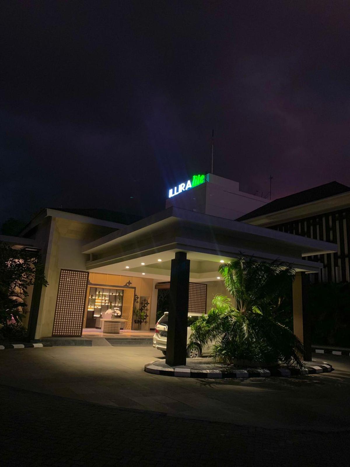 Illira Lite Praya Lombok Hotel Buitenkant foto